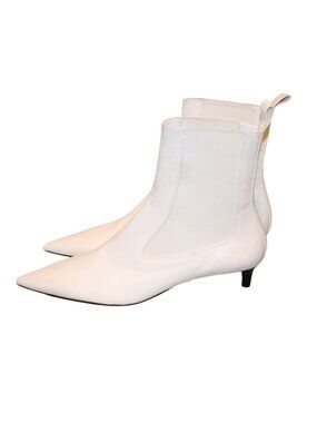 Jil Sander Pointed Toe White Leather Kitten Heel Ankle Boots, Size 40/10 New
